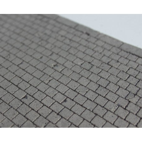 (Spur0) Betonplatten mit Randsteinen