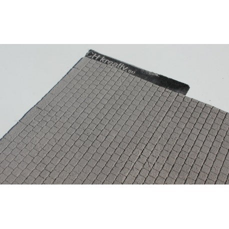 (Spur0) Betonplatten mit Randsteinen