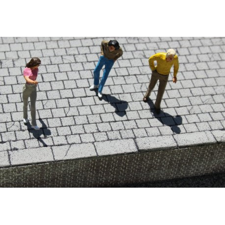 (Spur0) Bahnsteig Betonplatten