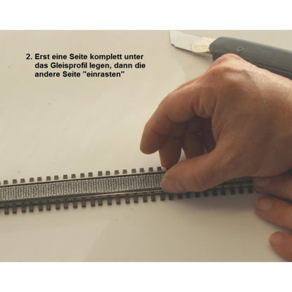 H0 (1:87) Pflaster-Gleisfüllung breit, für Gleise ohne Rillenschiene