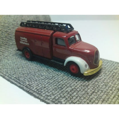 H0 (1:87) Pflasterstraße, gerade Verlegung