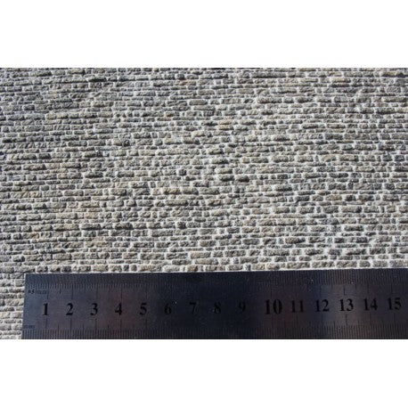 Schichtmauerwerk regelmäßig, verfugt