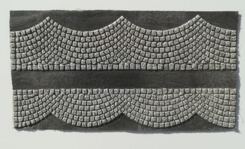 Übergang für Kopfsteinpflaster, römisch verlegt (1:22,5)